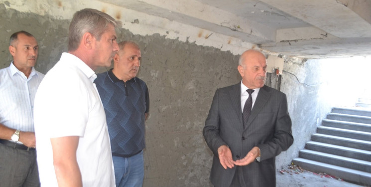 Avqust ayının 7-də Mingəçevir şəhər İcra Hakimiyyətinin başçısı İlham İsmayılov ictimaiyyət nümayəndələrinin və mətbuat işçilərinin iştirakı ilə şəhərdə icra olunan abadlıq-quruculuq işlərinin gedişatı ilə tanışlıq edib.